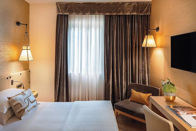 스타호텔 메트로폴-스위트-20