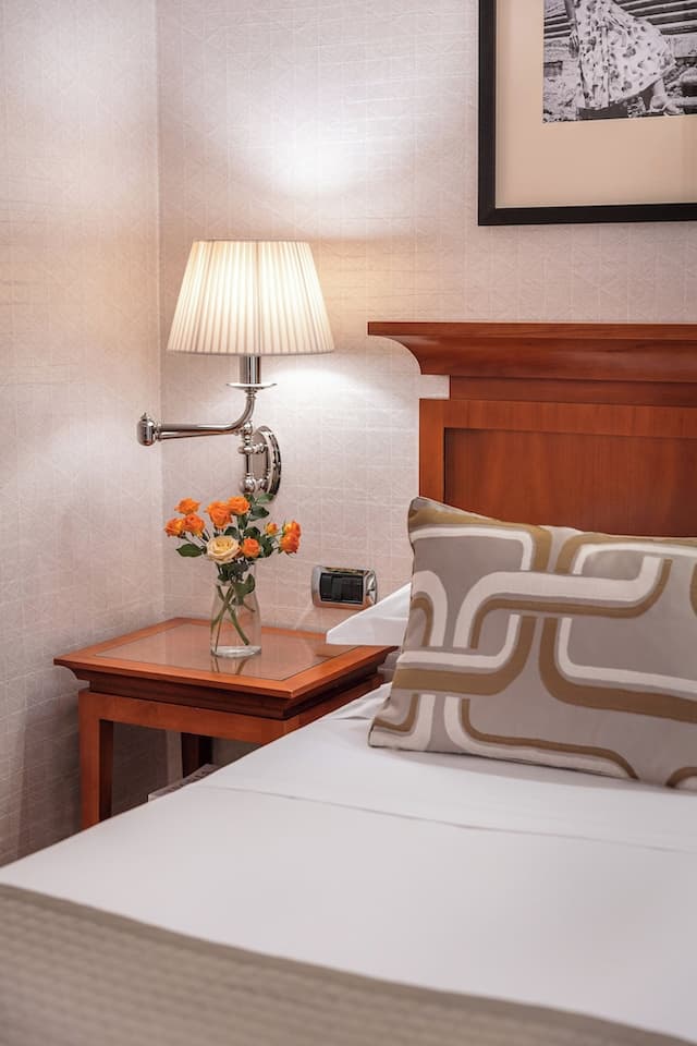 스타호텔 메트로폴-디럭스 더블룸-14