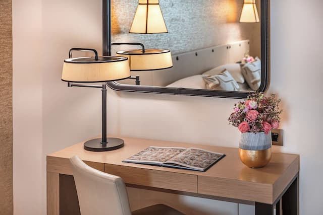 스타호텔 메트로폴-이그제큐티브룸-13