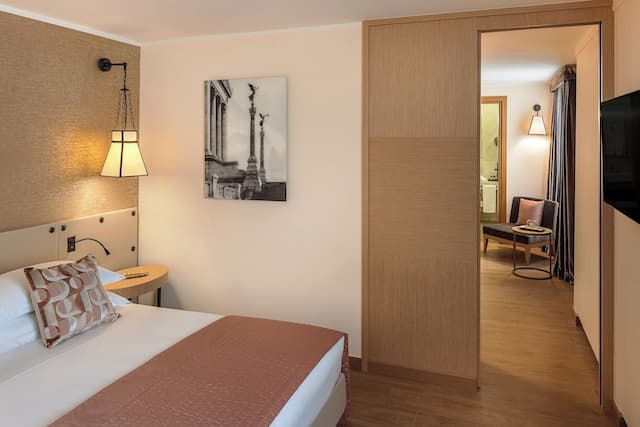 스타호텔 메트로폴-스위트-13