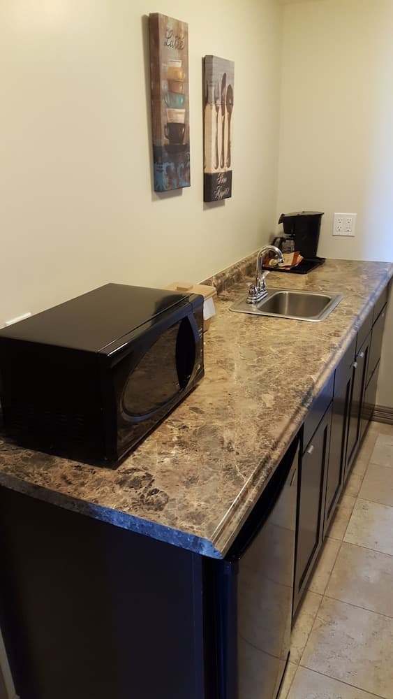 阿斯托里亞活動場地酒店-套房, 1 張加大雙人床, 小廚-4