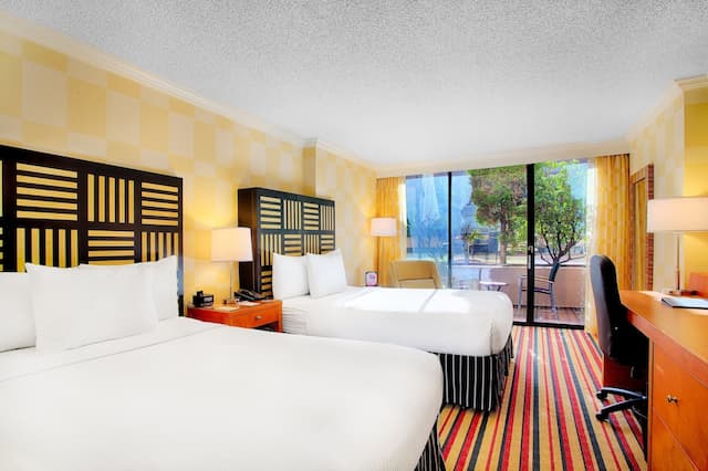 피나클 호텔 하버프런트-룸, 더블침대 2개, 파티오-2