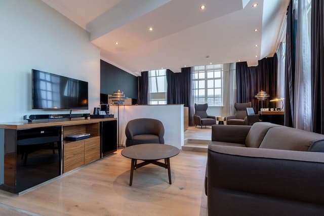 阿姆斯特丹市中心麗笙藍標酒店-套房, 運河景 (Amsterdam)-1