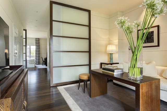 ギャラリー  ホテル アート - ルンガルノ コレクション-ペントハウス (Suite)-9