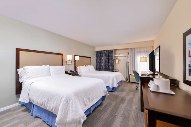 Hampton Inn Seattle-Airport-客房, 2 张双人床, 无烟房-2