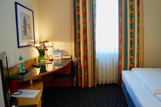 Grand Hostel Berlin Urban-标准单人房-1