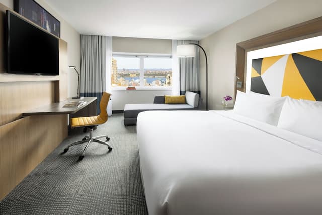 M Social Hotel New York Times Square-Room, 1 King Bed, City View (Social)-4