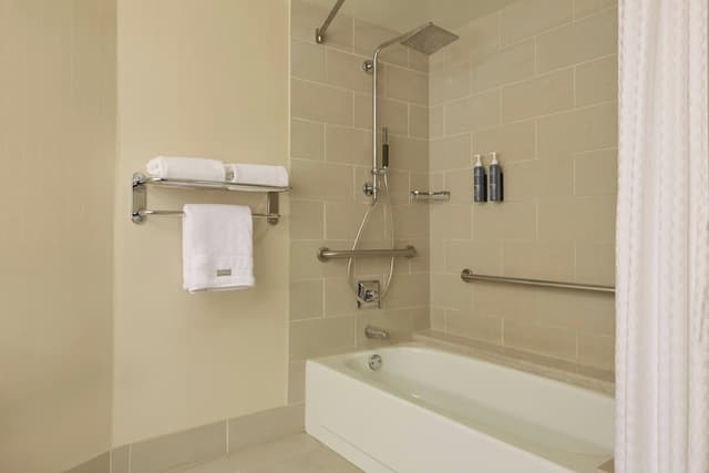 The Westin Seattle-Room, 2 Double Beds (Mobility Accessible, Tub)-4