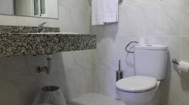 람블러스 바르셀로나-싱글룸-7