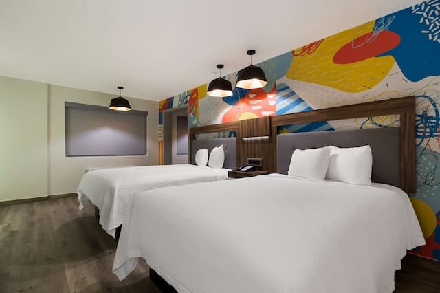 休斯敦佳樂利亞特色旅店-套房, 2 張加大雙人床, 非吸煙房-1