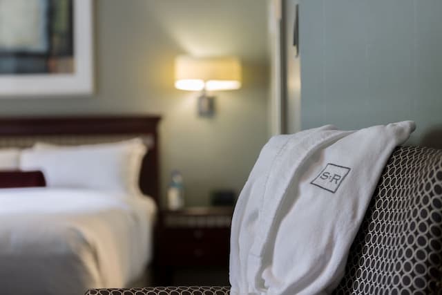 聖瑞吉酒店-客房, 1 張加大雙人床 (Smart)-2