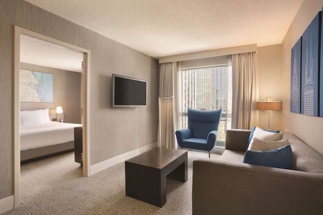 Hilton Chicago/Magnificent Mile Suites-套房, 1 张特大床, 无烟房-9