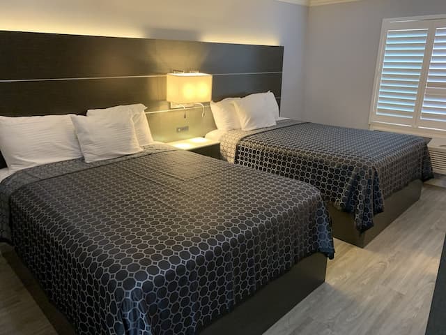 幻景套房酒店-標準客房, 2 張加大雙人床-3