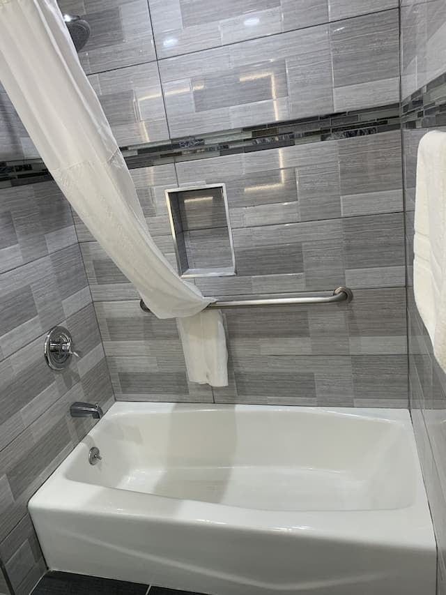 幻景套房酒店-標準客房, 2 張加大雙人床-5