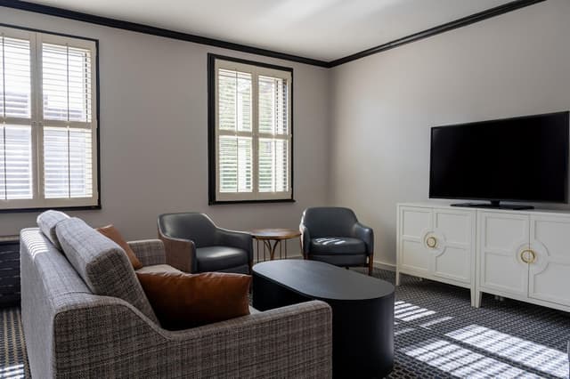 奧靈頓/埃文斯頓希爾頓飯店-總統套房, 1 張特大雙人床-7