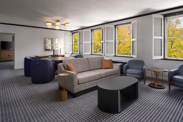 奧靈頓/埃文斯頓希爾頓飯店-總統套房, 1 張特大雙人床-6