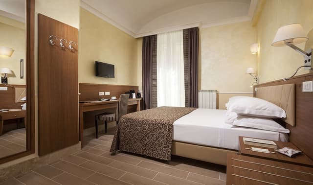 甘迺迪飯店-都會雙人或雙床房, 附屬建築 (Via Carlo Cattaneo, 26)-9