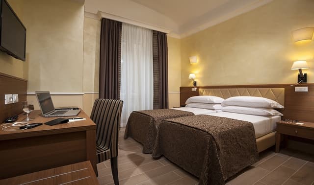 甘迺迪飯店-都會雙人或雙床房, 附屬建築 (Via Carlo Cattaneo, 26)-5