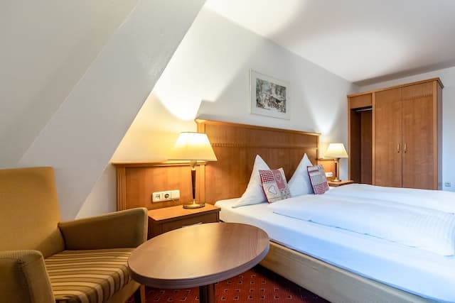 호텔 자우에를라허 포스트-클래식 더블룸-9