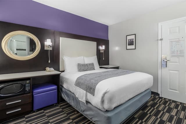 シュアステイ ホテル バイ ベストウェスタン ビバリー ヒルズ ウエスト LA-スタンダード ルーム クイーンベッド 1 台 禁煙 冷蔵庫 & 電子レンジ-2