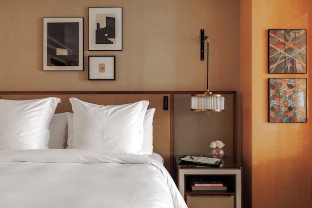 Four Seasons Hotel London at Park Lane-Studio Suite, Terrace-3