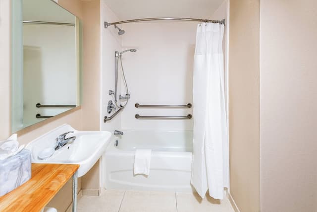 休斯敦醫療中心/NRG 公園春丘套房飯店-套房, 多張床 (Hearing Accessible)-6