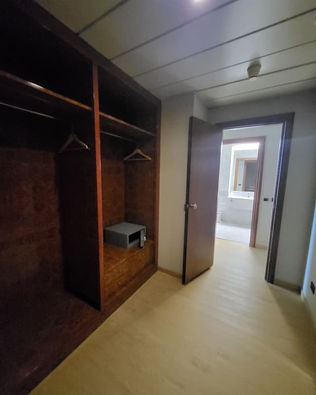 Tower Genova Airport Hotel & Conference Center-Superior Triple Room-5