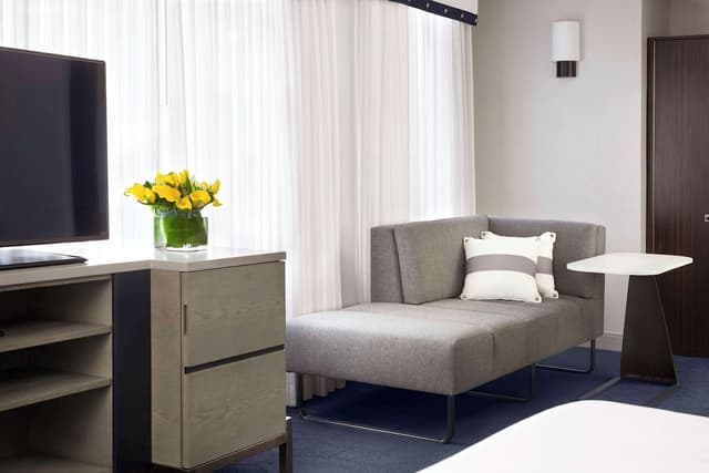 Hyatt Centric Fisherman's Wharf San Francisco-Deluxe Room, 1 King Bed-3