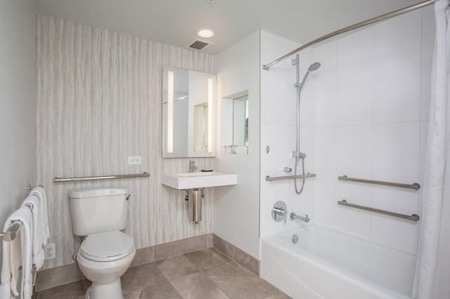 쉐라톤 마우이 리조트 & 스파-룸, 더블침대 2개, 욕조 안전손잡이, 리조트 전망 (Mobility Accessible)-5