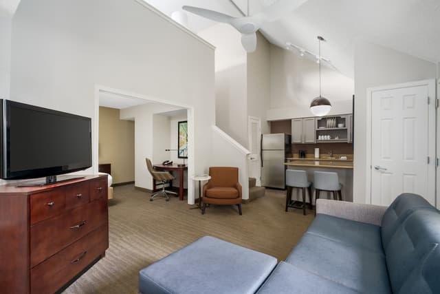 Residence Inn by Marriott Seattle Bellevue-Suite, 2 Bedrooms-9