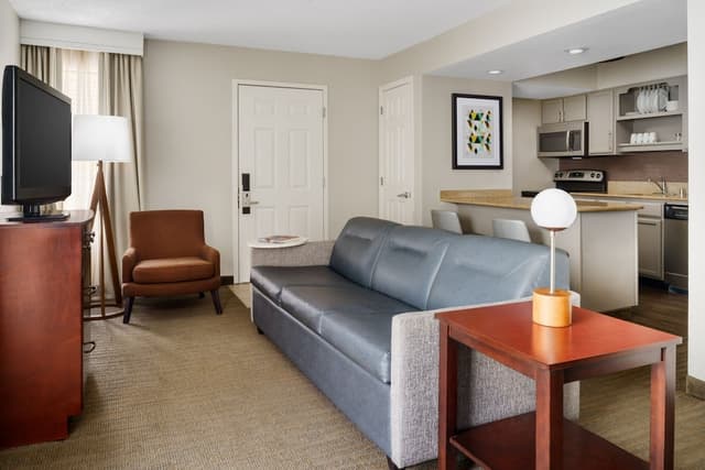 Residence Inn by Marriott Seattle Bellevue-Studio-8