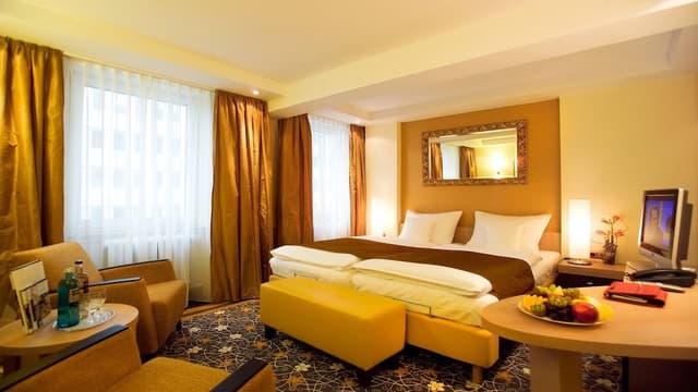 The Domicil Hotel Frankfurt City-Comfort Double or Twin Room-1