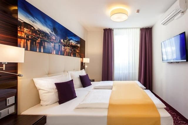 The Domicil Hotel Frankfurt City-Deluxe Suite-1
