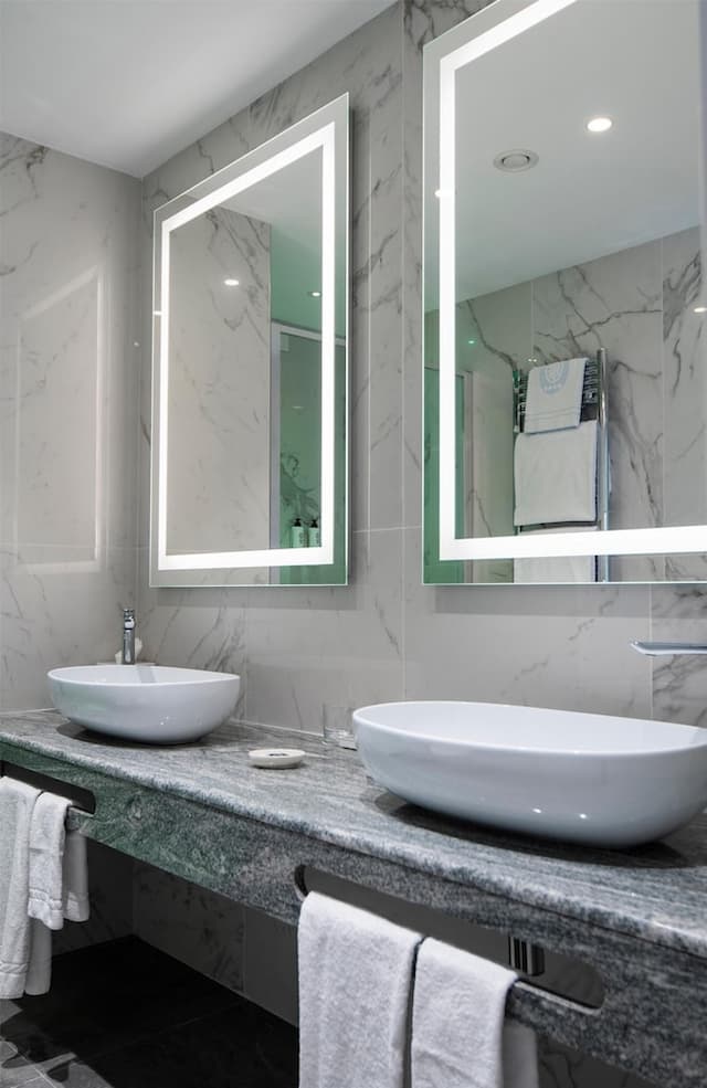 Rivoli Boutique Hotel-Deluxe Double or Twin Room-8