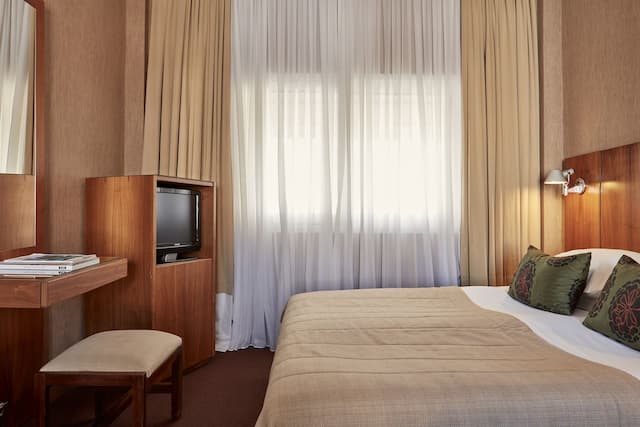 フィリポス ホテル-スタンダード ダブルまたはツインルーム 禁煙-1