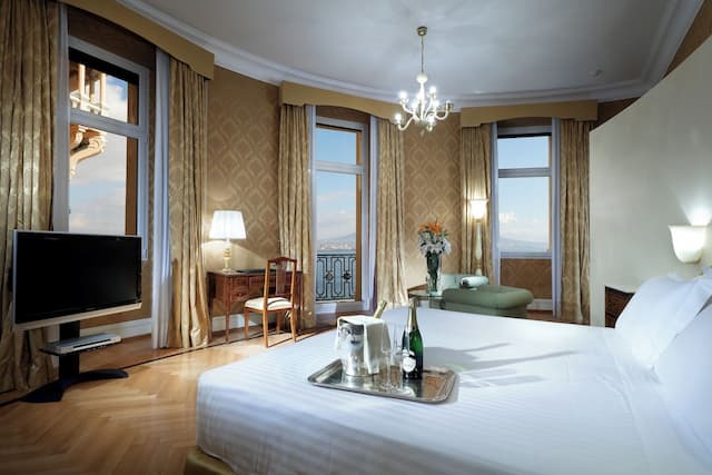 歐洲之星怡東酒店-行政套房, 海景 (3 Pax)-2