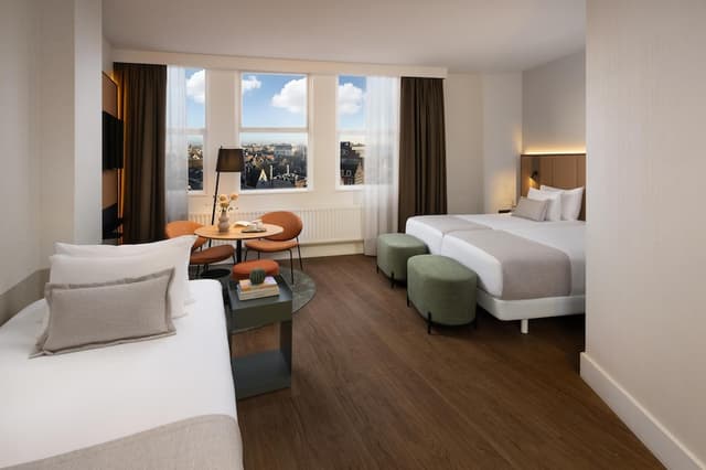 阿姆斯特丹城市中心 NH 飯店-家庭四人房 (View, Extra Bed 3 Ad + 1 Ch)-1