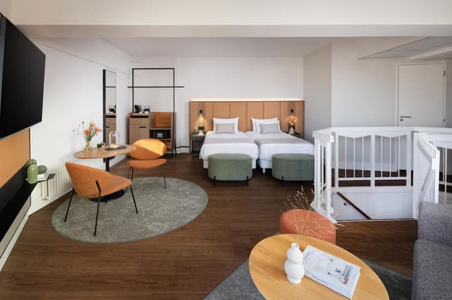 阿姆斯特丹城市中心 NH 飯店-家庭四人房 (View, Extra Bed 3 Ad + 1 Ch)-5