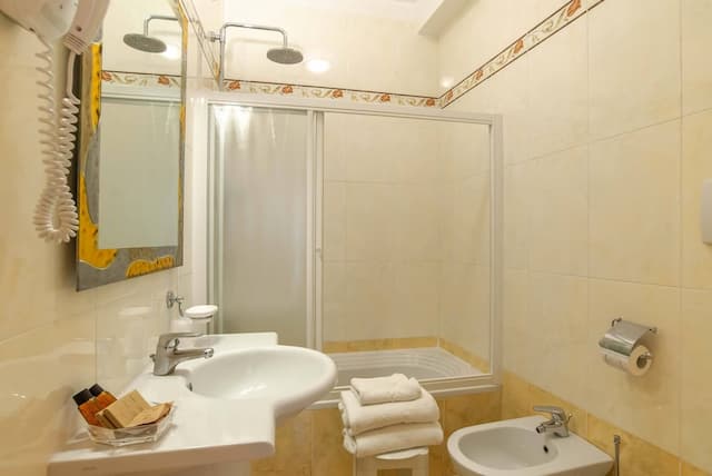 ホテルアルバパレス-スタンダード ダブルまたはツインルーム-11