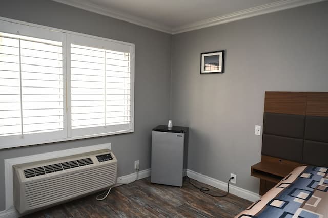 Hollywood Stars Inn - In Los Angeles (Hollywood)-标准房, 1 张特大床-3