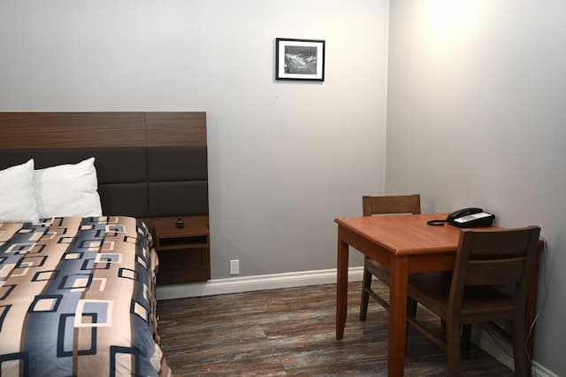 Hollywood Stars Inn - In Los Angeles (Hollywood)-标准房, 1 张特大床-2