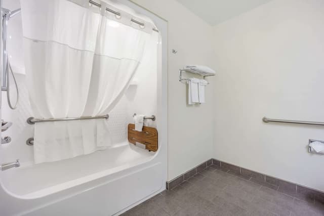 슬립 인 - 시택 에어포트-스위트, 퀸사이즈침대 1개, 장애인 지원, 금연-2