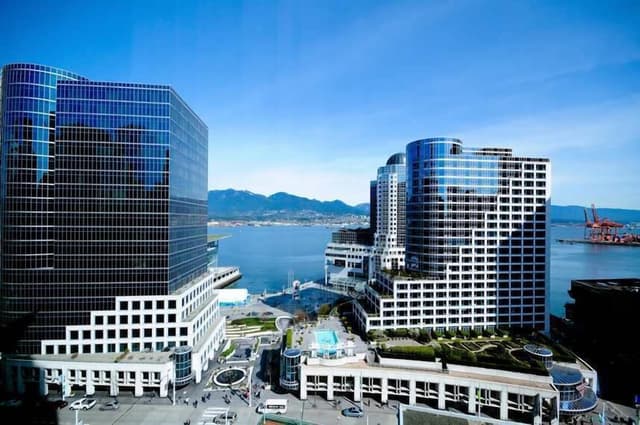 Auberge Vancouver Hotel-华丽套房, 1 张特大床和 1 张沙发床, 海港景观-6