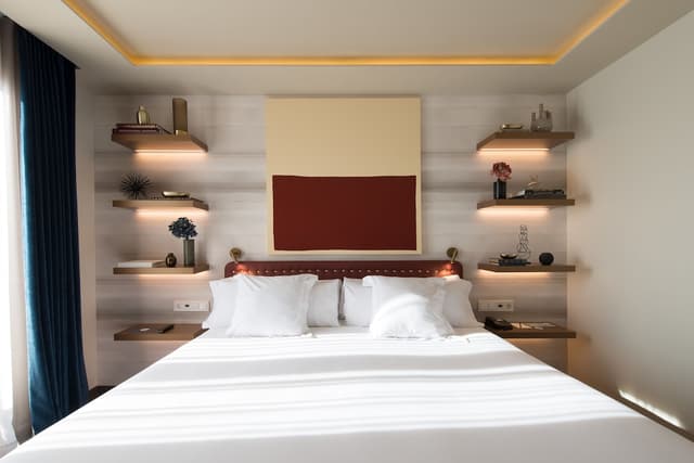 維奇麥飯店-尊榮雙人房-4