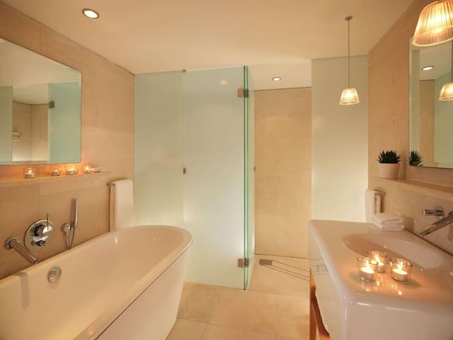 세인트 마틴스 레인 런던-스위트, 킹사이즈침대 1개, 코너-5