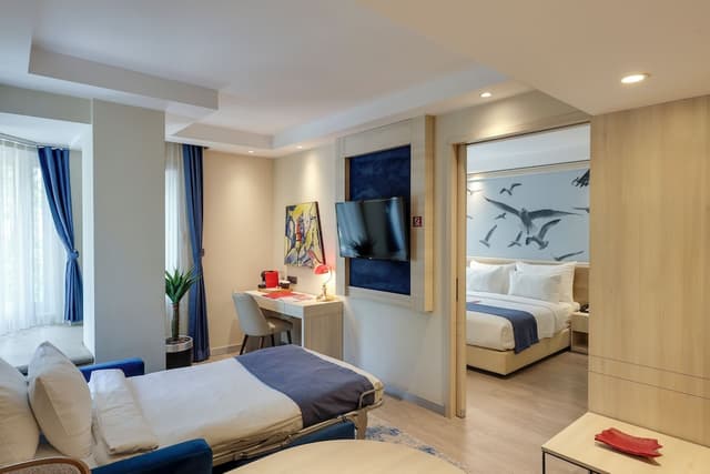 Ramada by Wyndham Istanbul Old City-Junior Suite, 1 Double Bed with Sofa bed-2