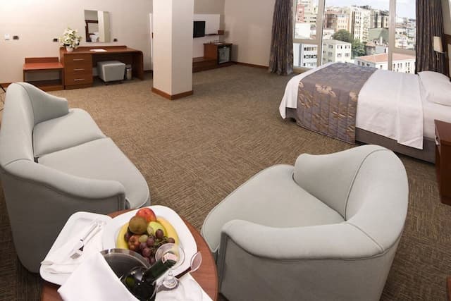 インペラ ホテル-スイート (Bosphorus View)-4