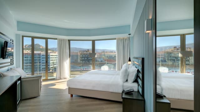 アテネティアレバイメイジホテルズ-Corner Suite Fountain View-5