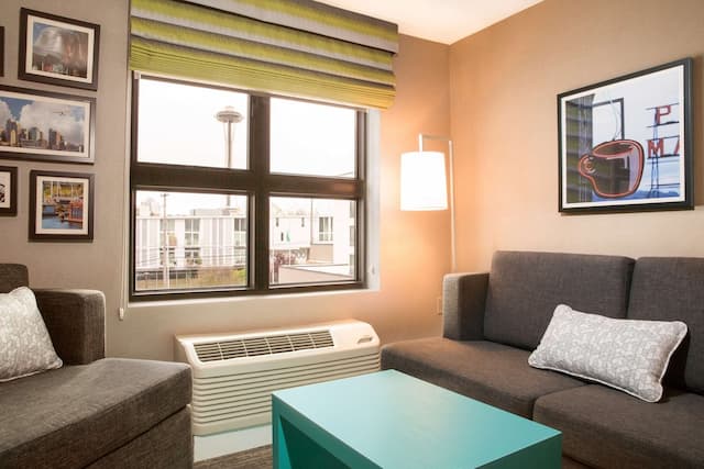 西雅圖市中心歡朋套房飯店-套房, 1 張特大雙人床-4