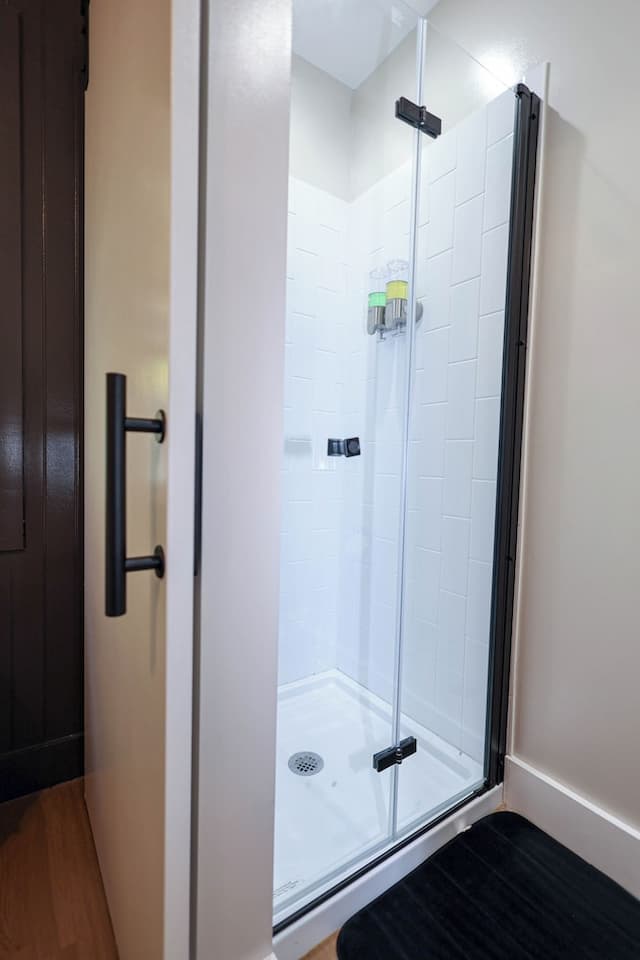 サン レモ ホテル-スタンダード ルーム ダブルベッド 1 台 専用バスルーム-7